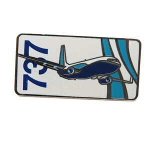 Boeing 737 Airplane Enamelled Pin Flying Travel Metal Glossy White Navy Blue